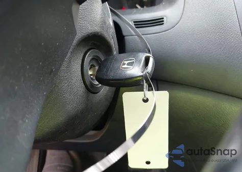 2006 Honda Accord 3.0 Ex z USA, uszkodzony, nr VIN 1HGCM66526A046022